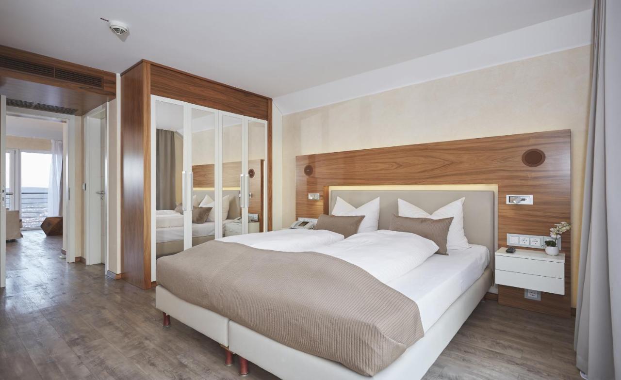 Kluet Hotel Hamelin Bagian luar foto