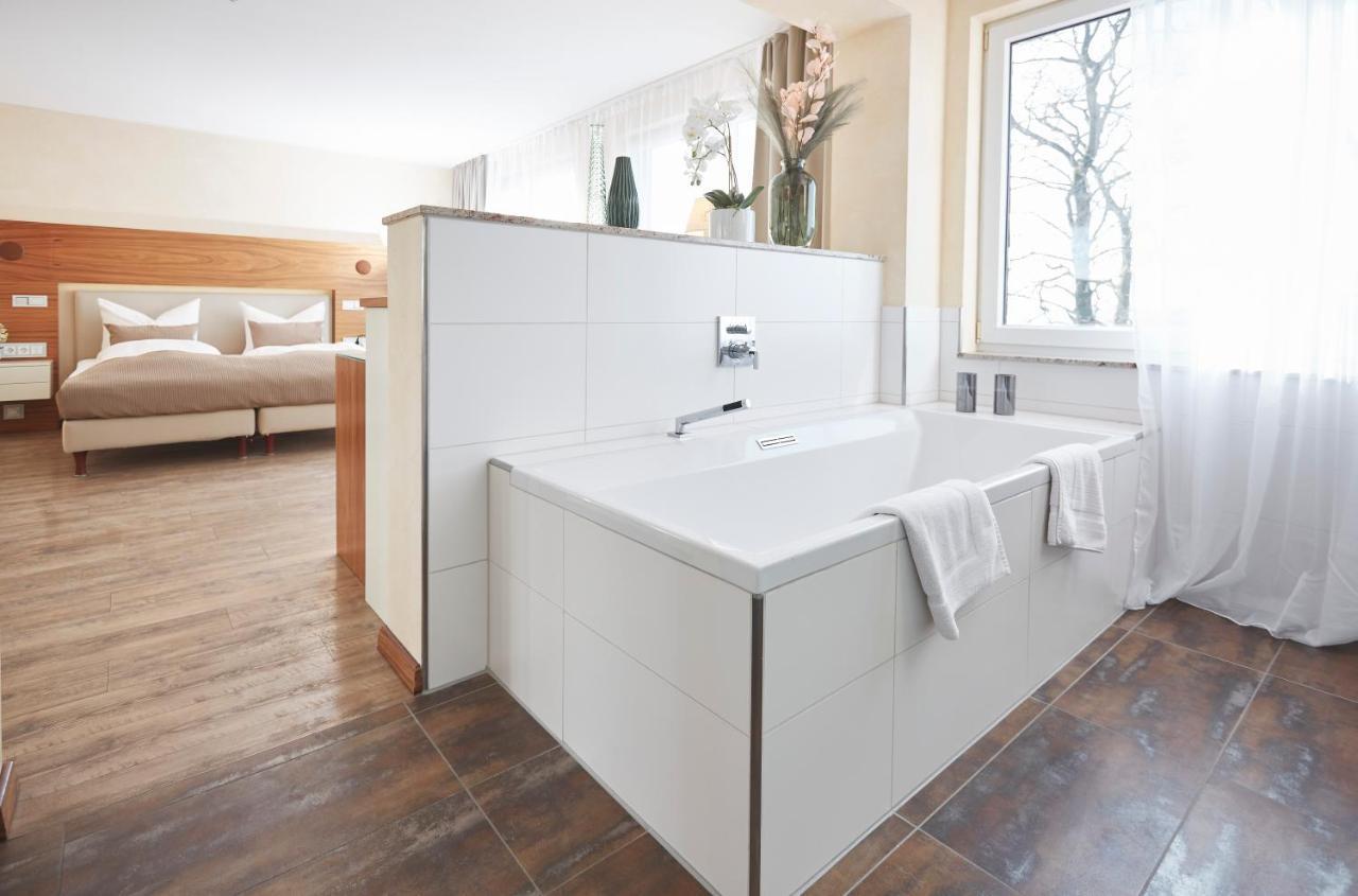 Kluet Hotel Hamelin Bagian luar foto