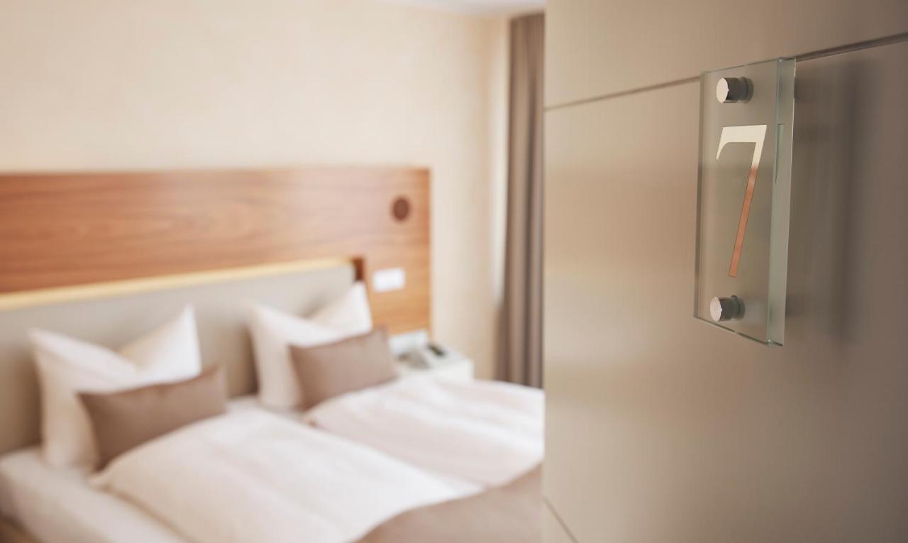 Kluet Hotel Hamelin Bagian luar foto